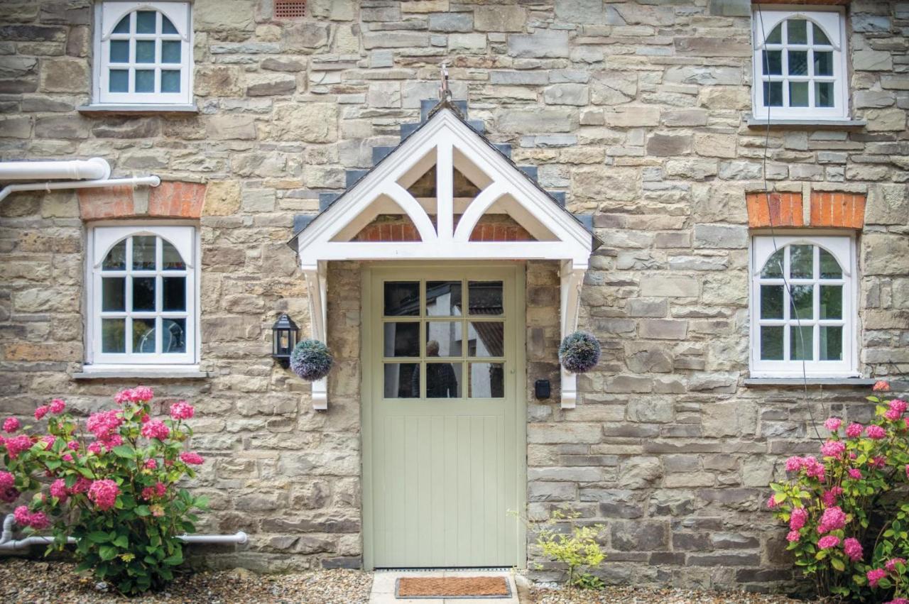The Stables - 2 Bedroom Cottage - Princes Gate Ludchurch Εξωτερικό φωτογραφία