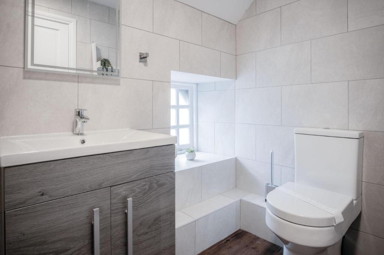 The Stables - 2 Bedroom Cottage - Princes Gate Ludchurch Εξωτερικό φωτογραφία