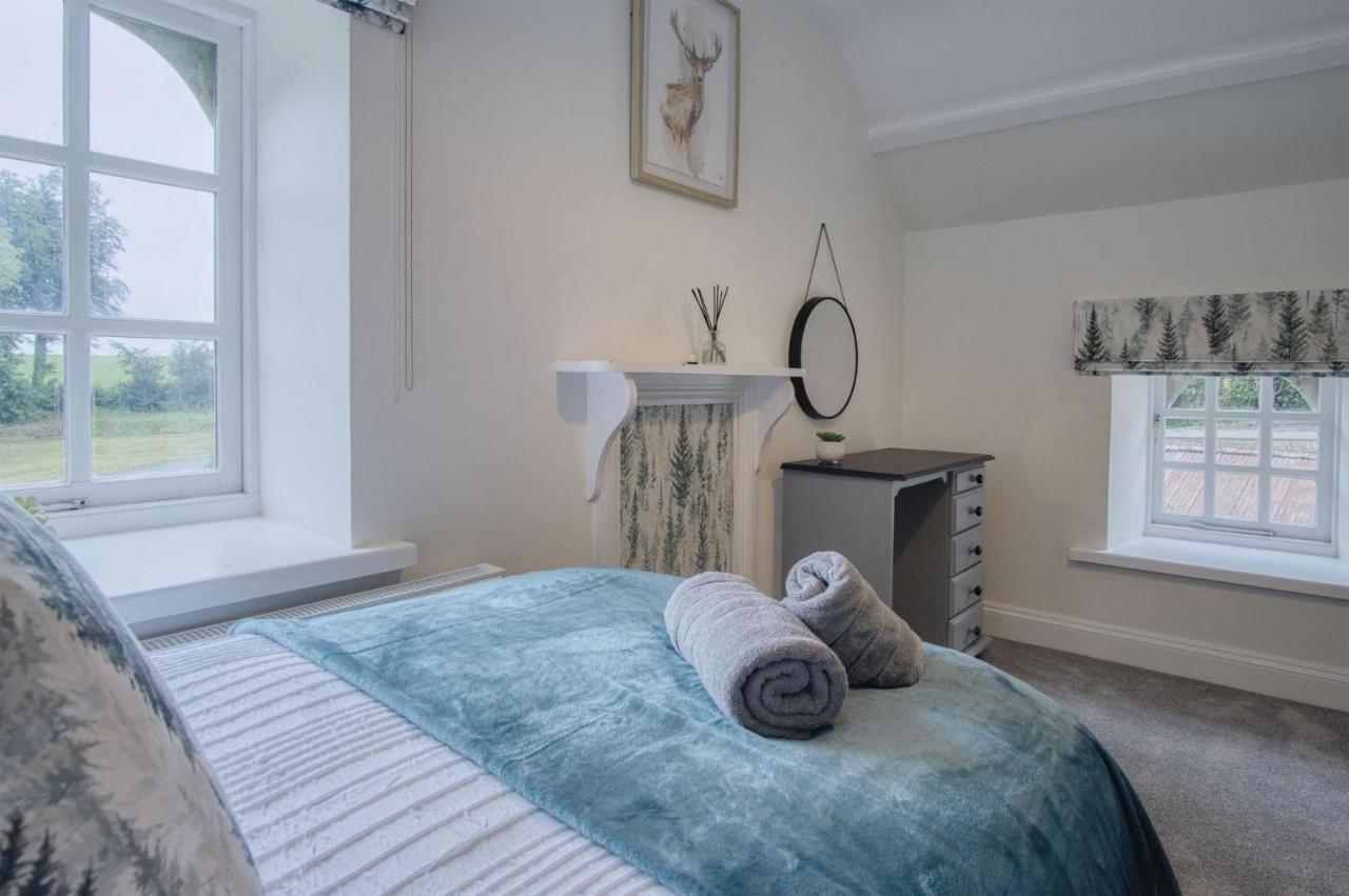 The Stables - 2 Bedroom Cottage - Princes Gate Ludchurch Εξωτερικό φωτογραφία